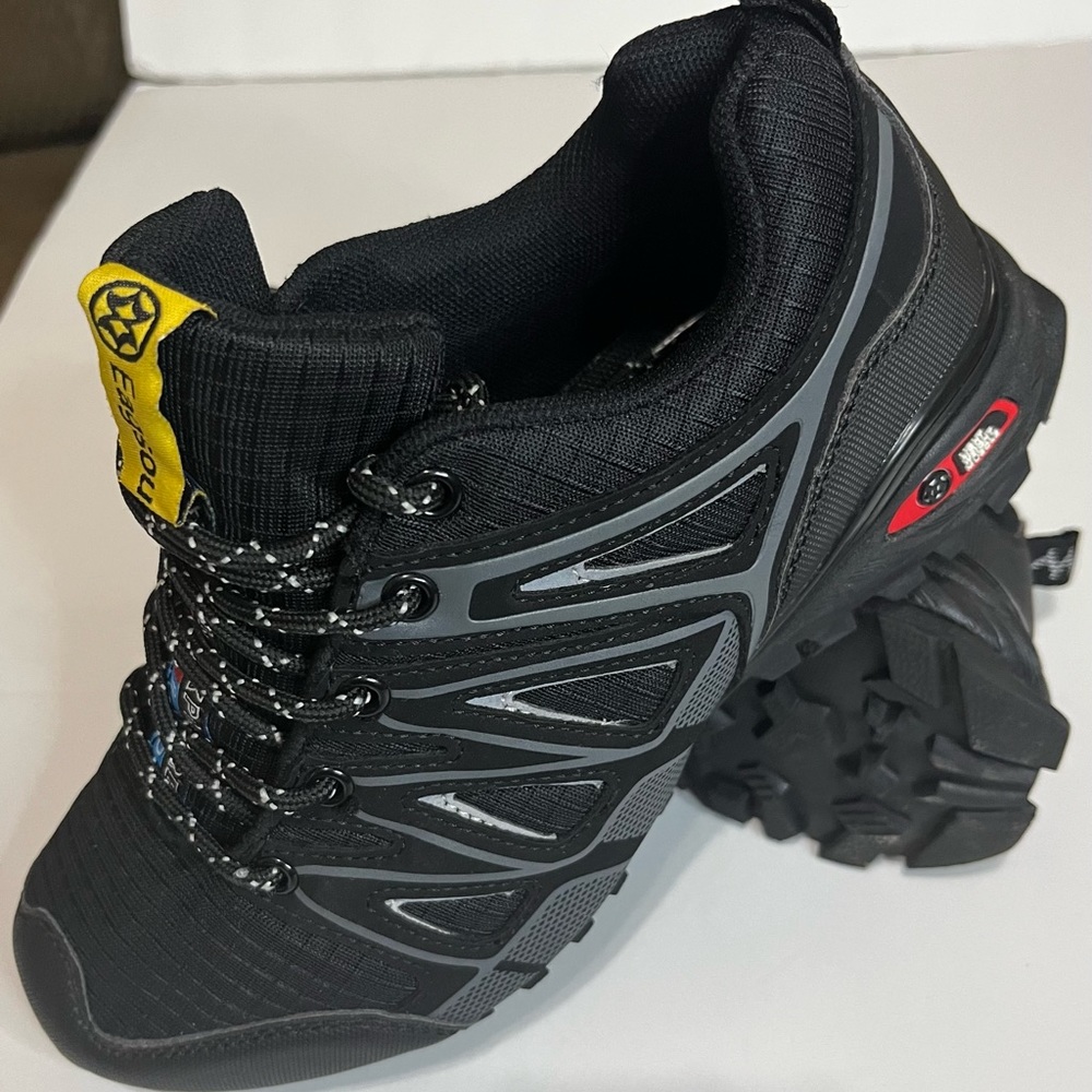 Eagsouni Sneakers